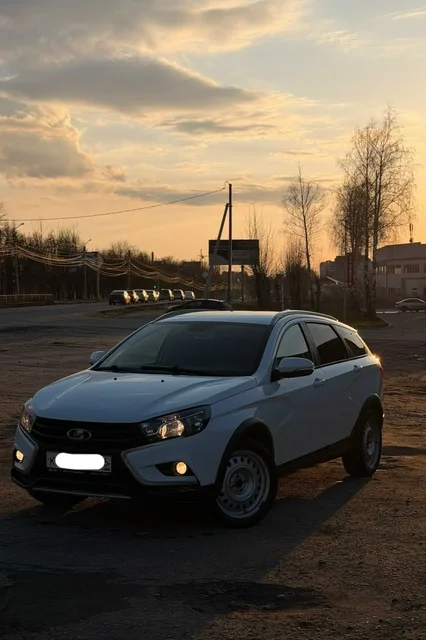 LADA VESTA Cross 2018 года в хорошем состоянии - Запчасти в Пенза