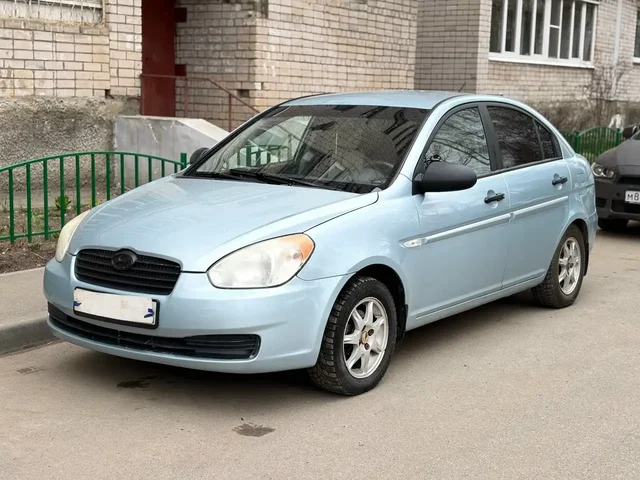 Hyundai Verna 2008 года - BMW E39 в Вологда