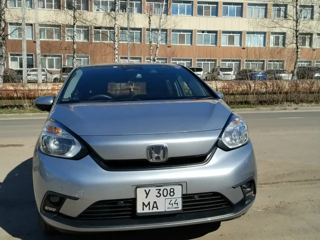 Продажа автомобиля Honda Fit с аукциона Японии - Кроссовер в Ярославль