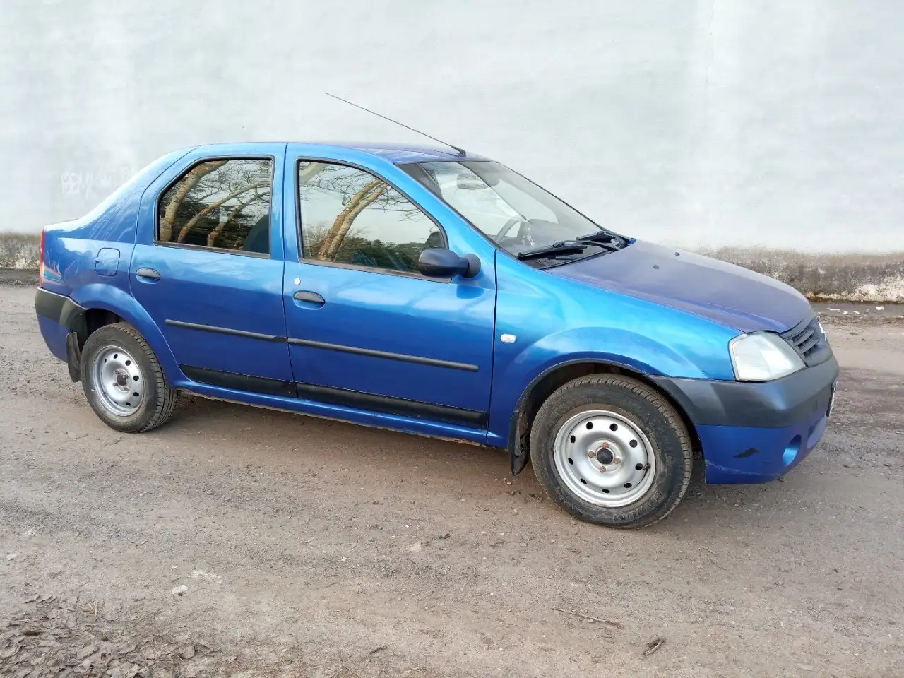 Рено Логан 2006 года в отличном состоянии - Легковые автомобили (Авто) в Любим