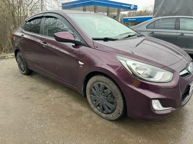 Solaris 1.6 2013 года в отличном состоянии - Легковые автомобили в Ярославль