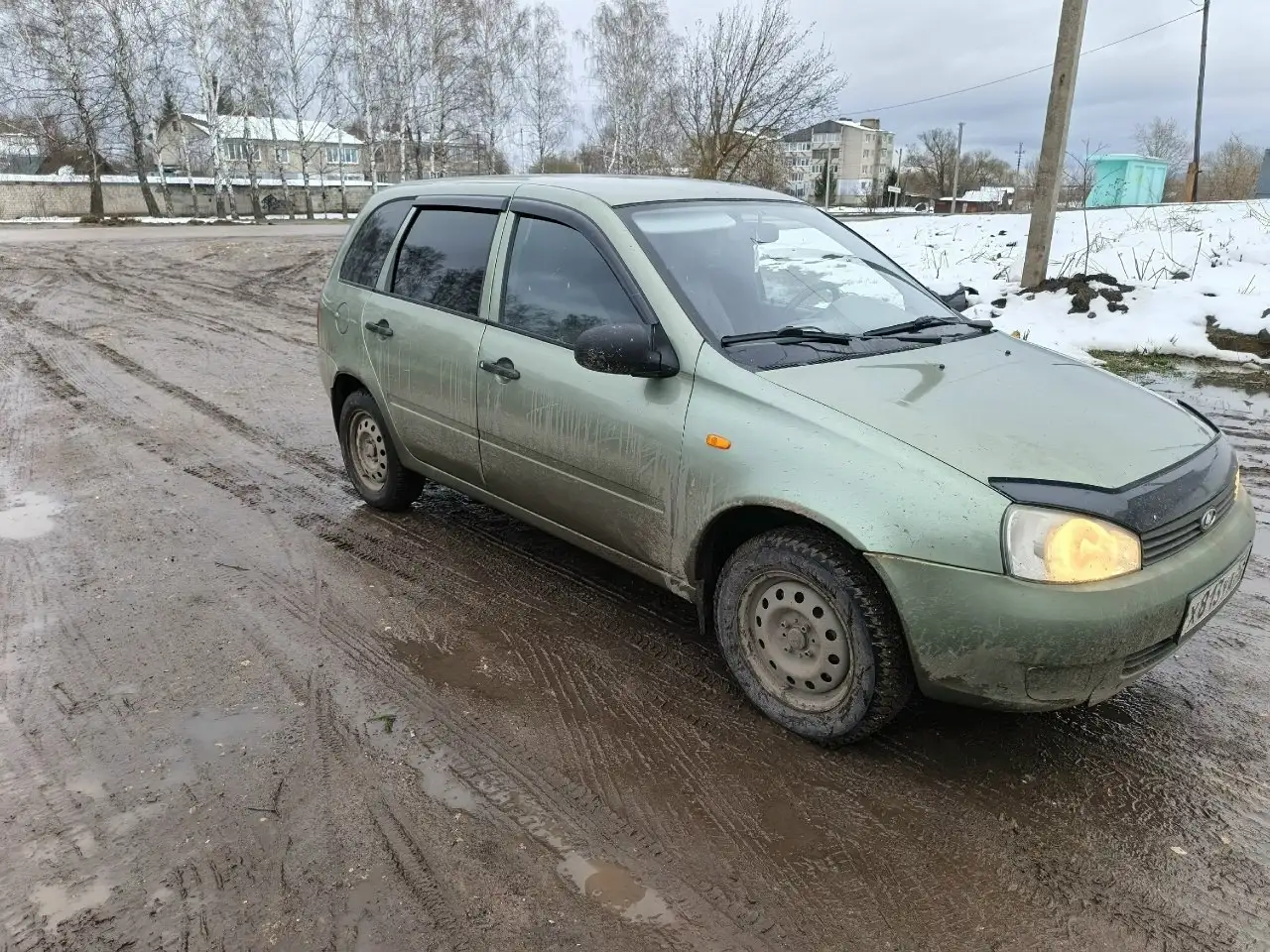 Продажа автомобиля в хорошем состоянии - Легковые автомобили (Авто) в Неизвестно