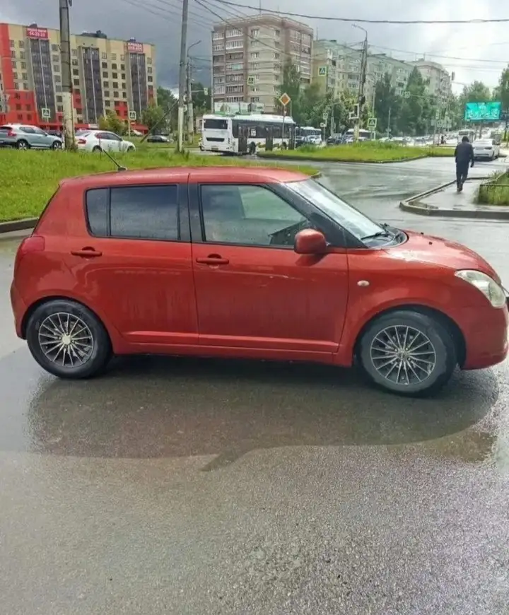 Suzuki Swift чистокровный японец - Легковые автомобили (Авто) в Ярославль