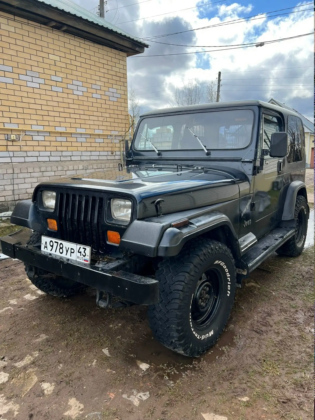 Продажа Jeep Wrangler YJ 1986 года в Кирове - Авто в Киров