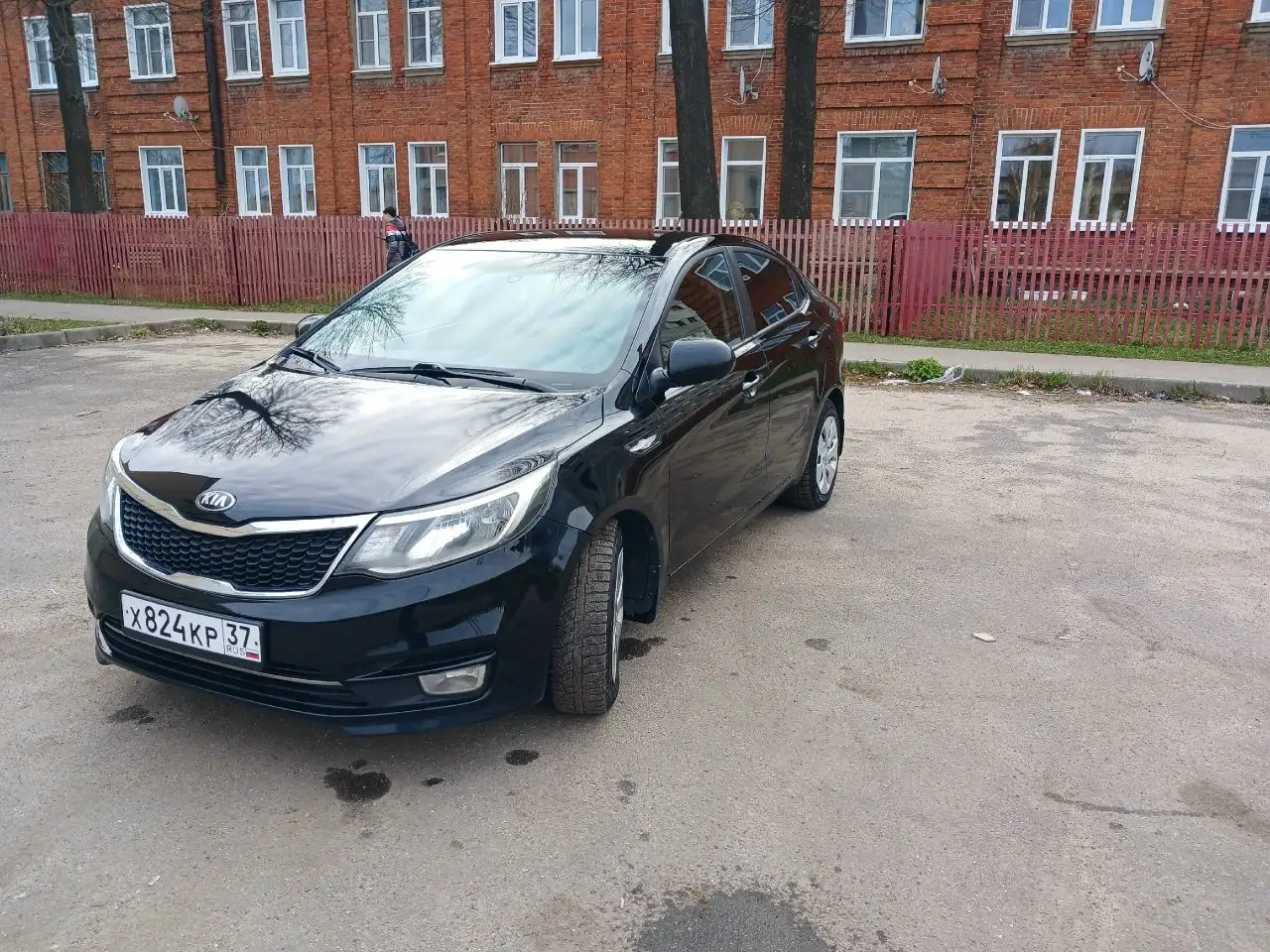 Продажа Kia Rio 2015 - Легковые автомобили (Авто) в Ярославль