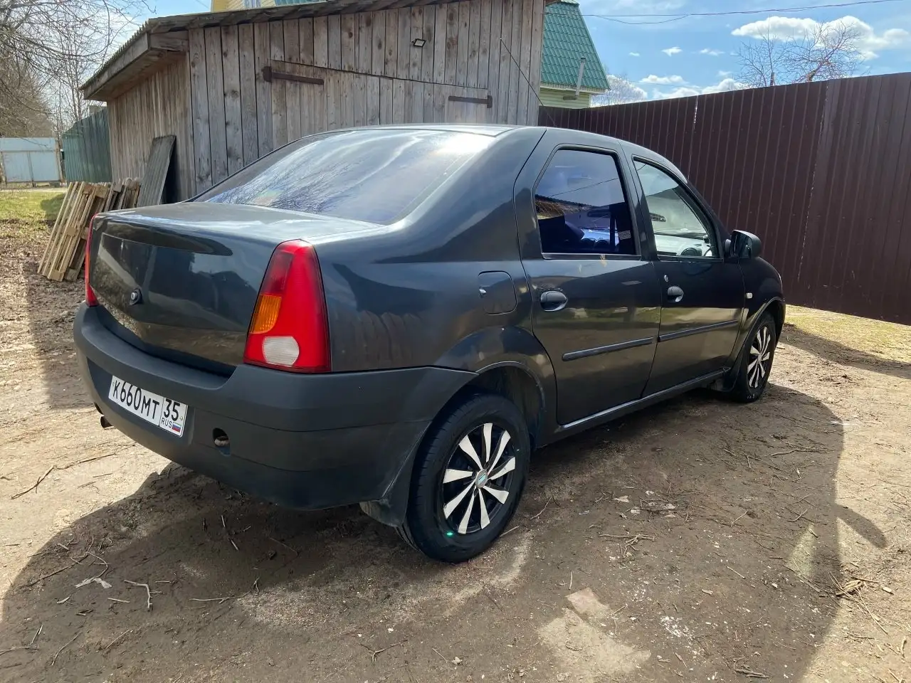 Продам Рено Логан - Renault Logan (Авто) в Любим