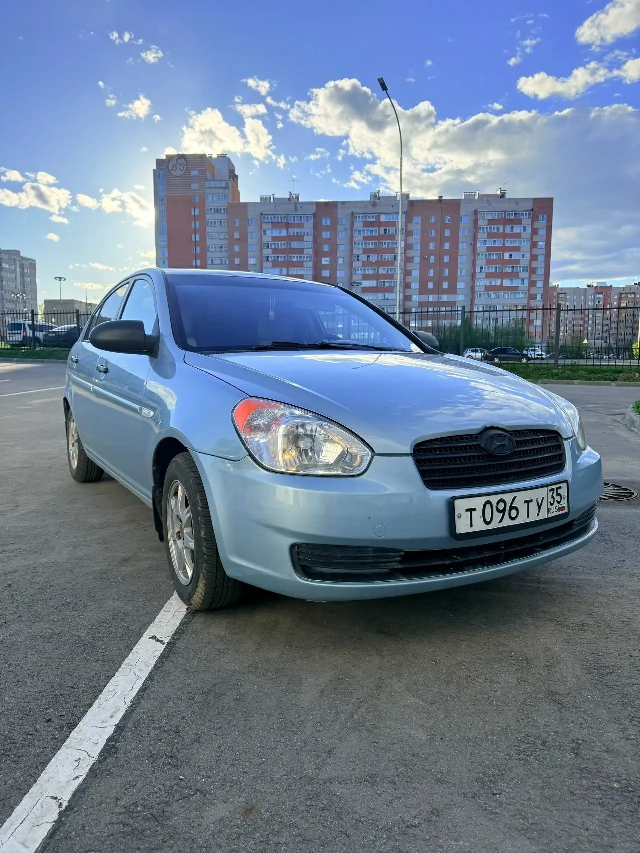 Hyundai Verna (Elantra) 2008 - Легковые автомобили (Авто) в Вологда