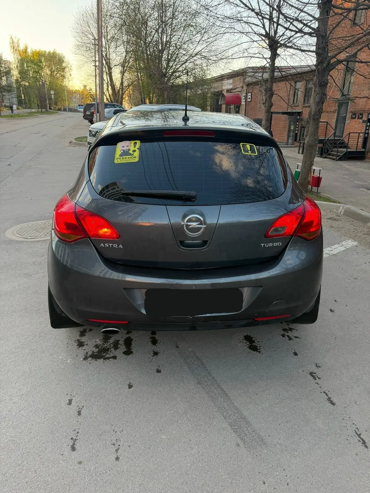 Opel Astra 2011 г.в. - Легковые автомобили (Авто) в Ярославль