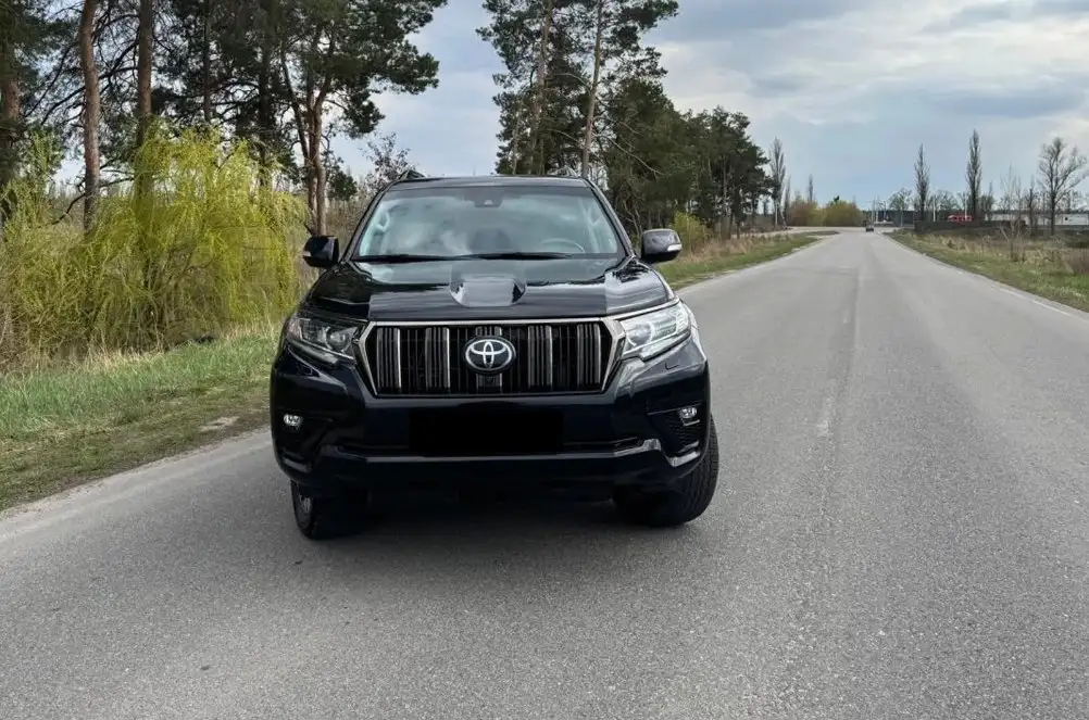 Toyota Land Cruiser Prado 2021 - Внедорожники (Авто) в Ярославль