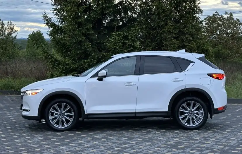 Mazda CX-5 2021 - Авто в Неизвестно