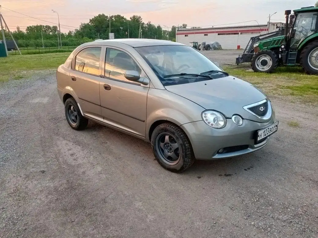 Продажа авто на ходу, не гнилая, небольшой торг - Авто в Ярославль