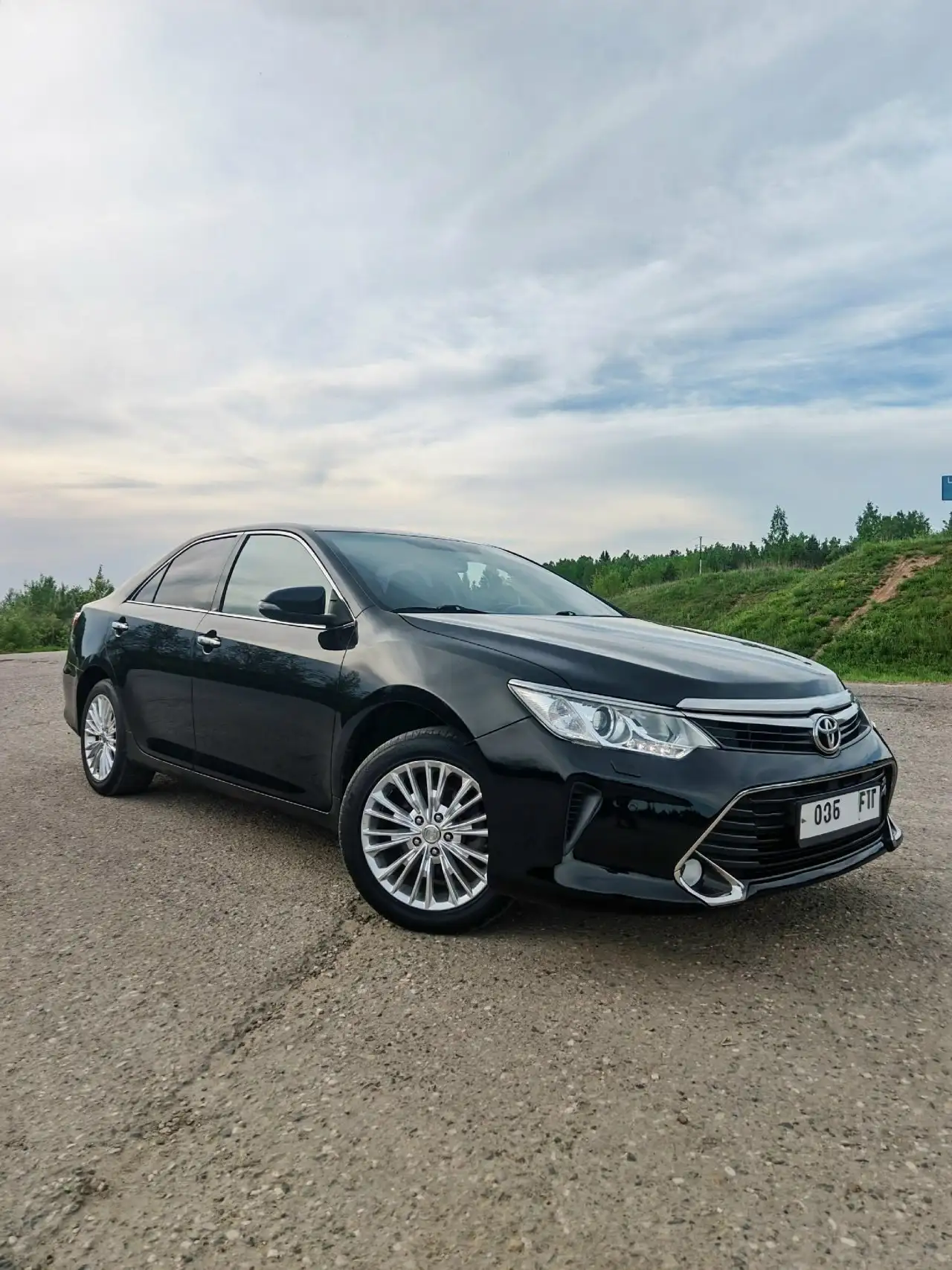 Toyota Camri 2015 - Легковые автомобили (Авто) в Чухлома