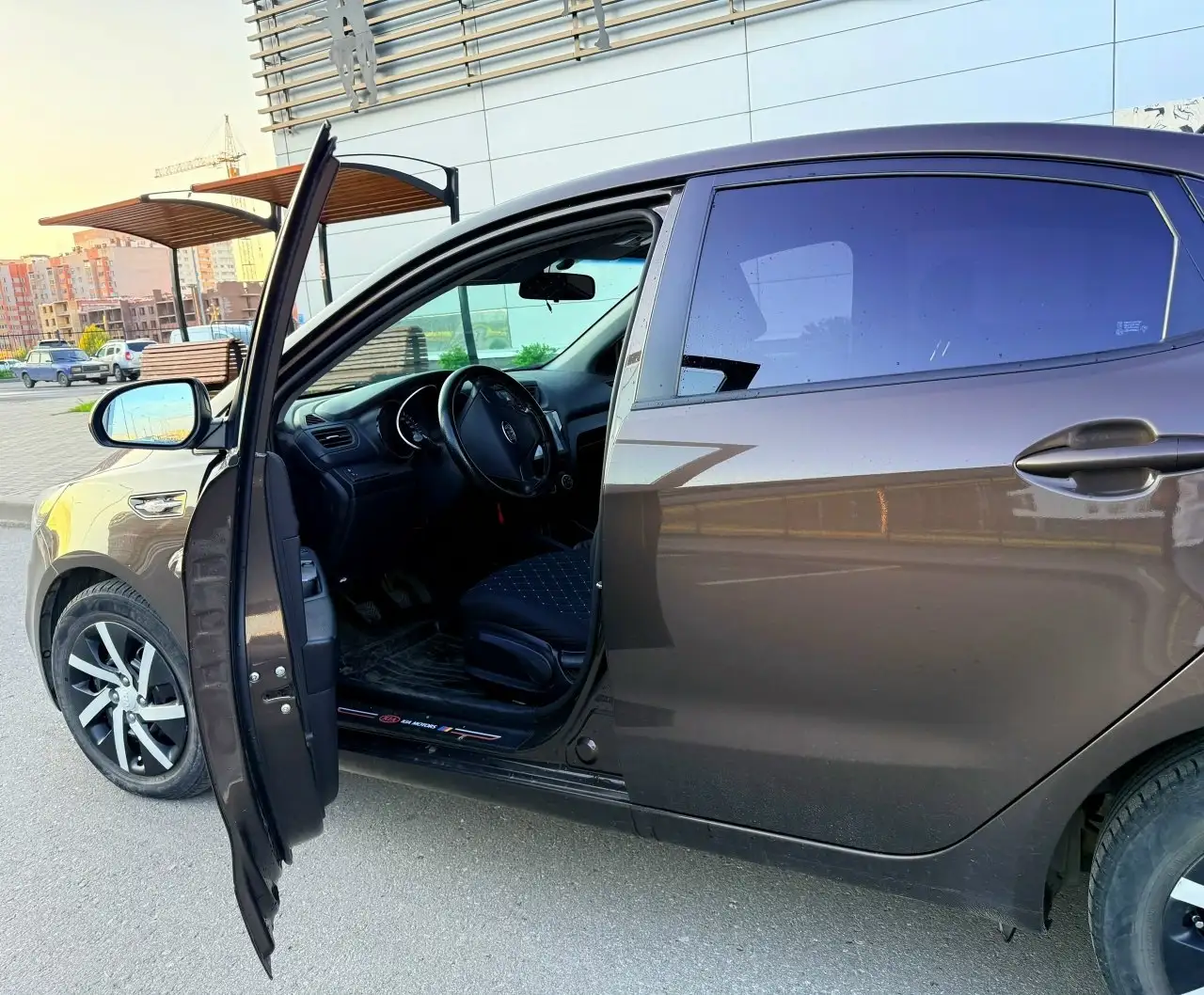 Kia Rio 2016 1.4 MT - Легковой автомобиль (Авто) в Вологда