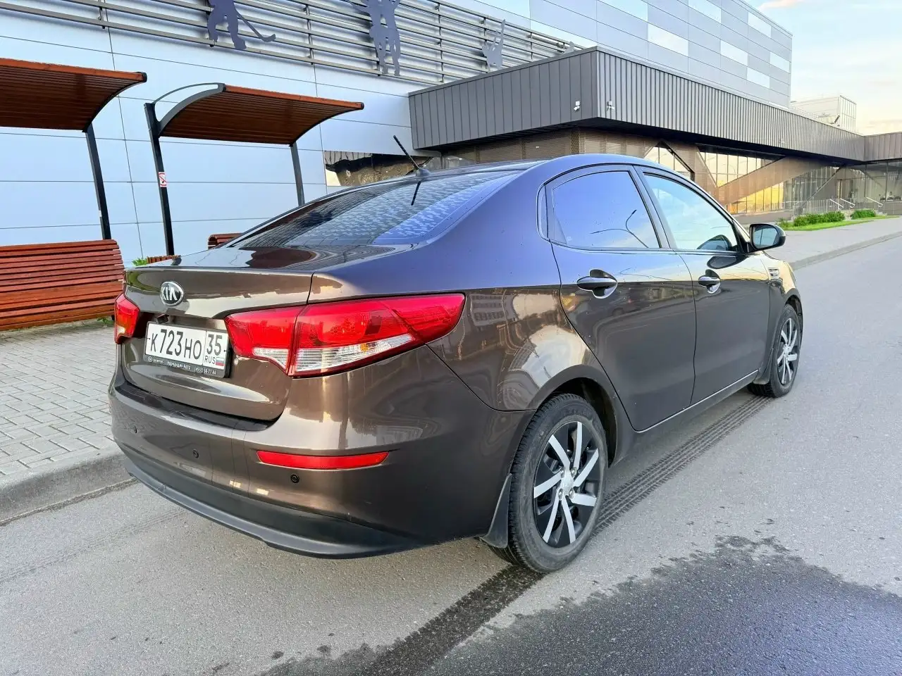 Kia Rio 2016 1.4 MT - Легковой автомобиль (Авто) в Вологда