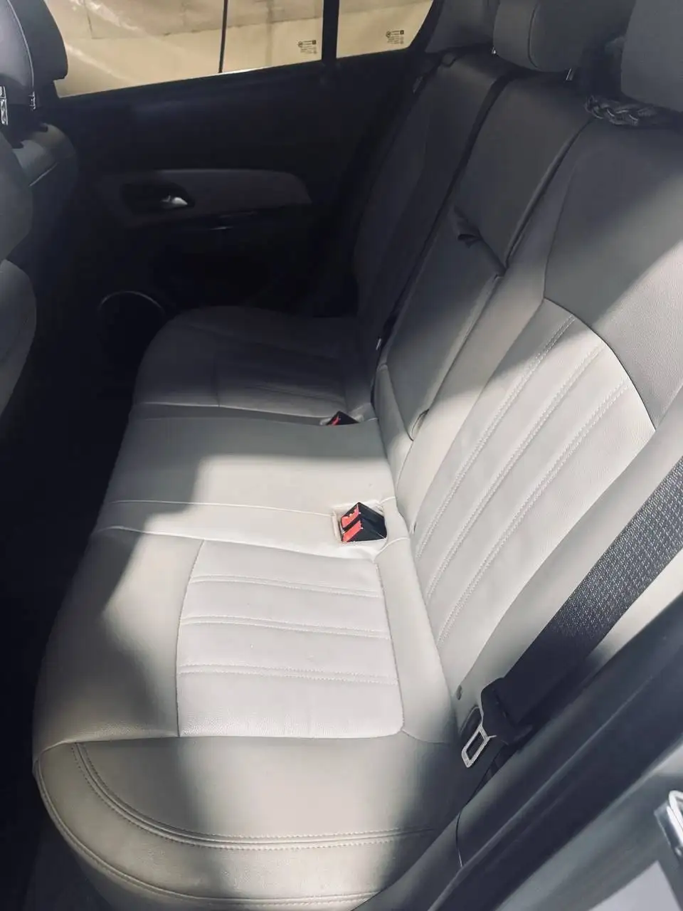Chevrolet Cruze 1.4 AT 2013 - Авто в Йошкар-Ола