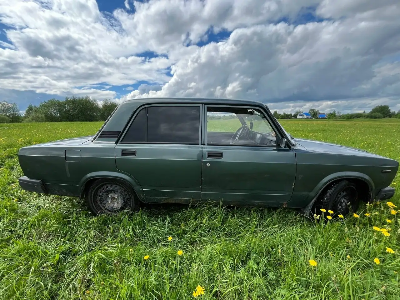 Продажа ВАЗ 2107 2010 года - Легковые автомобили (Авто) в Великий Устюг