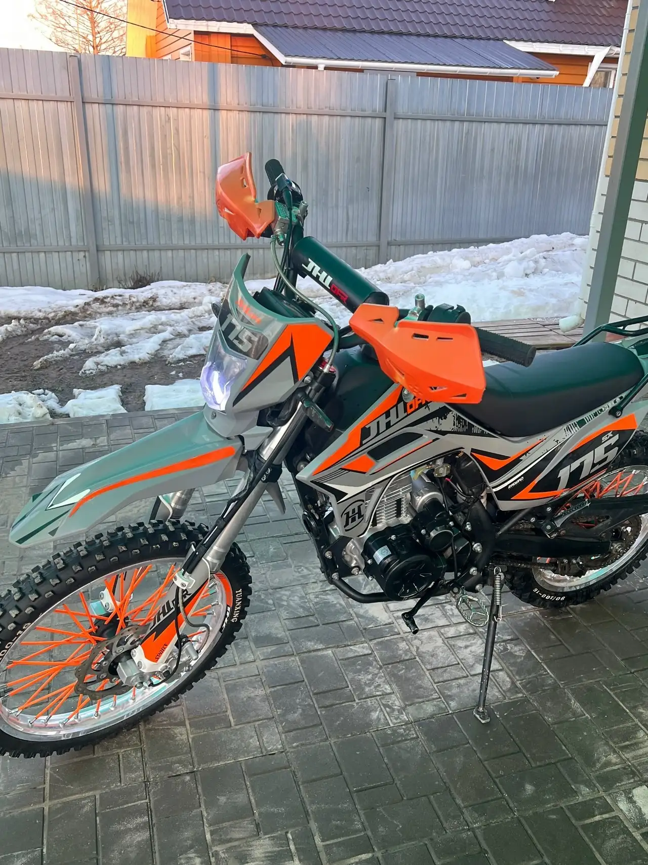 Продам эндурик в идеальном состоянии - Мотоциклы (Авто) в Кострома