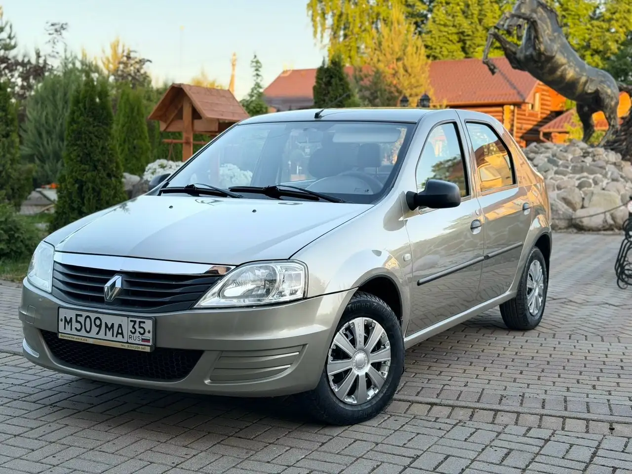 Renault Logan 2012 - Легковые автомобили (Авто) в Вологда