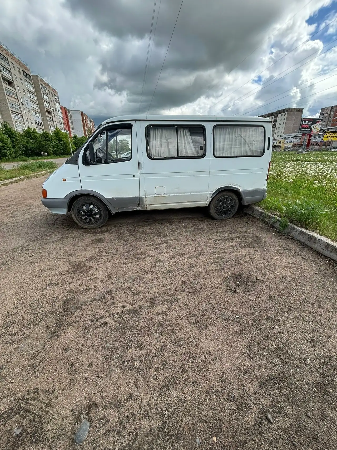 Продам ГАЗ 2217 Соболь - Кузовные запчасти (Авто) в Ярославль