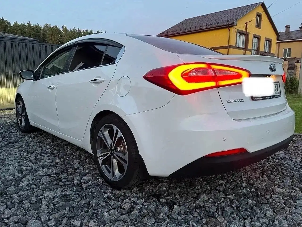 KIA CERATO 2015 - Легковые автомобили (Авто) в Иваново