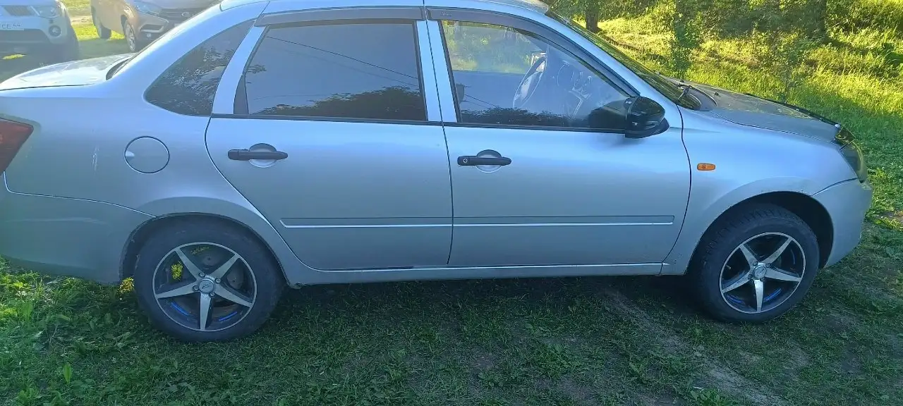 Лада Гранта 2012 - Легковые автомобили (Авто) в Кострома