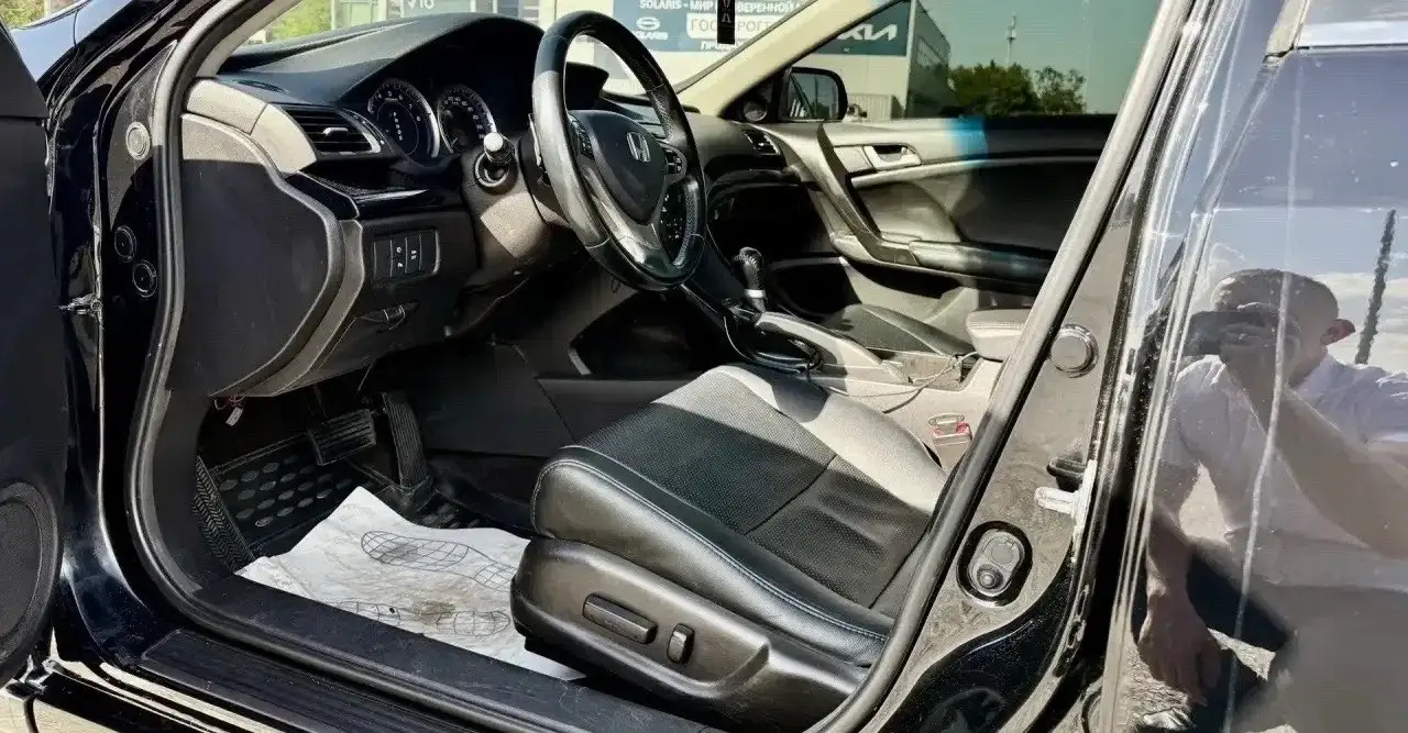 Продажа Audi A6 2002 года, 2,4 л, 200 000 км - Легковые автомобили (Авто) в Ярославль