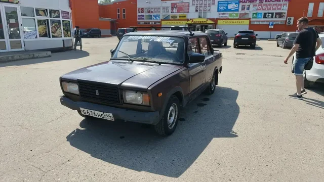 Продажа ВАЗ 2107 инжектор - Двигатели в Ярославль