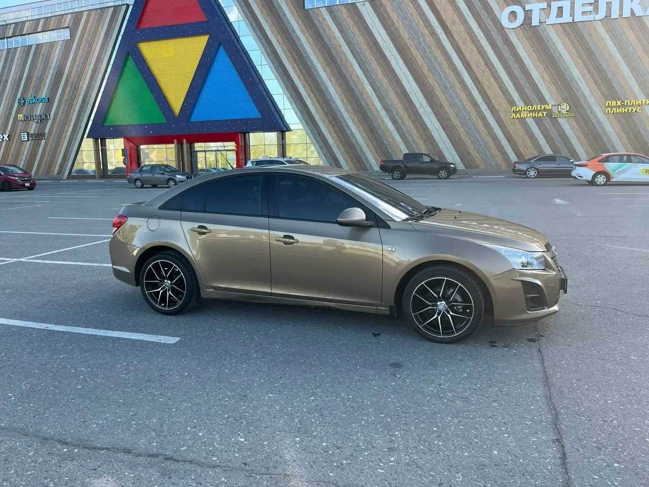 Chevrolet Cruze 2013 - Легковые автомобили (Авто) в Ярославль