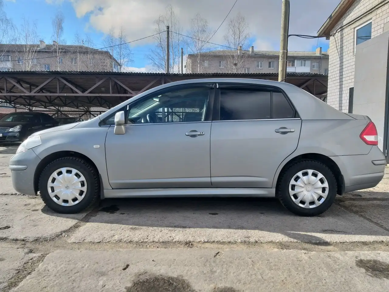 Nissan Tiida 2013 - Легковые авто (Авто) в Котлас