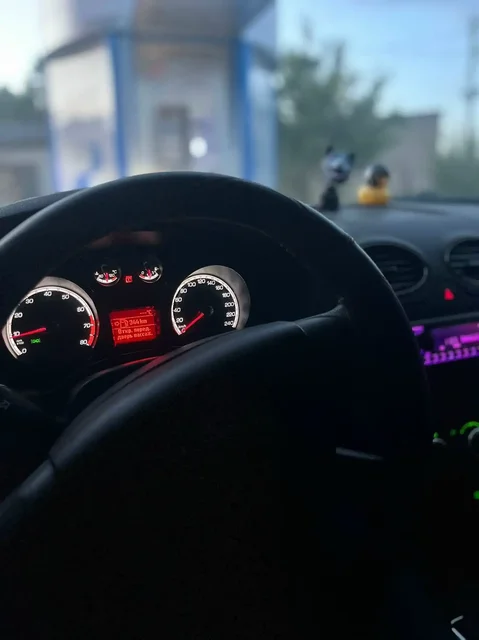 Продается авто в хорошем состоянии - Внедорожники в Ярославль