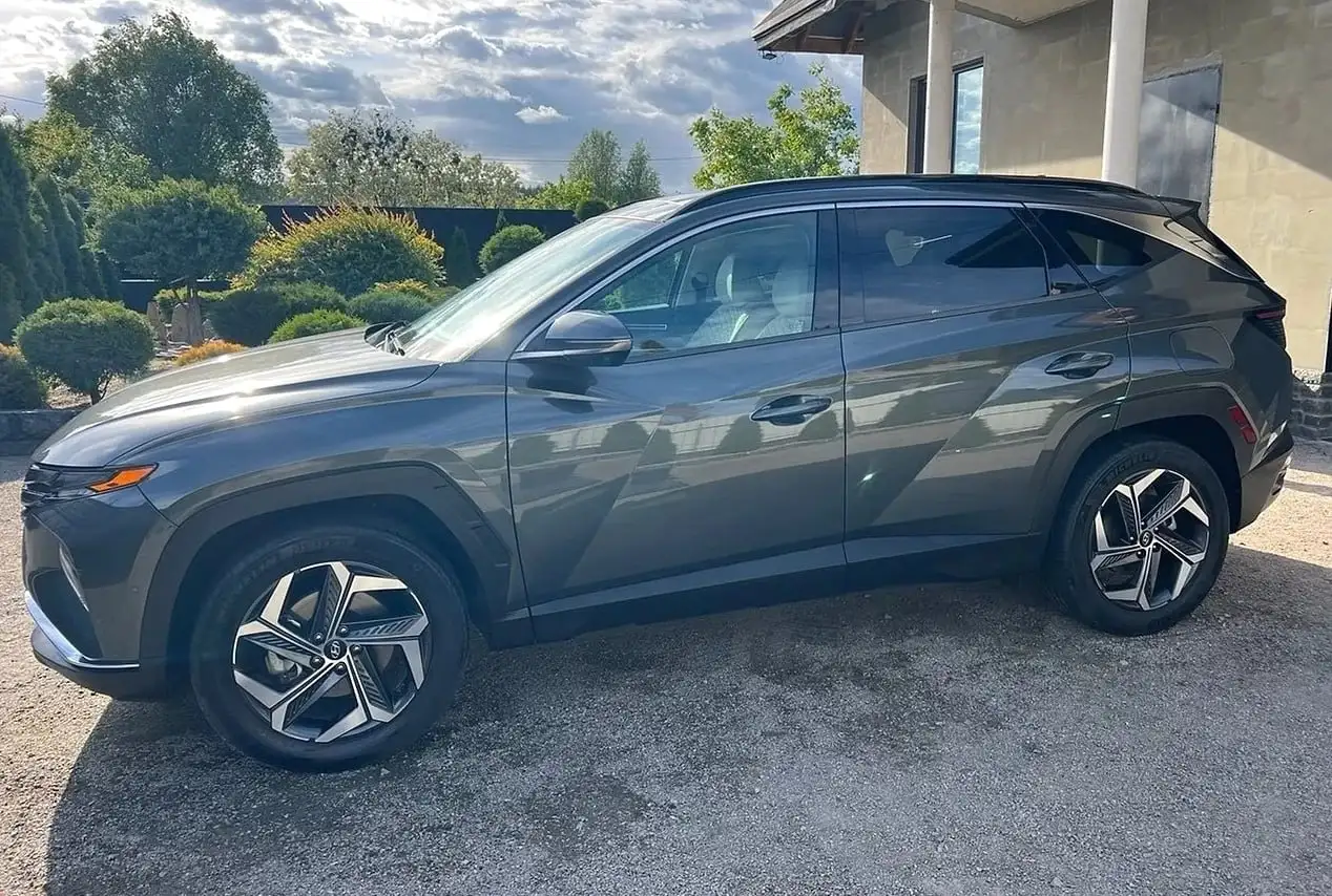 Hyundai Tucson 2022 года в отличном состоянии - Легковые автомобили (Авто) в Ярославль