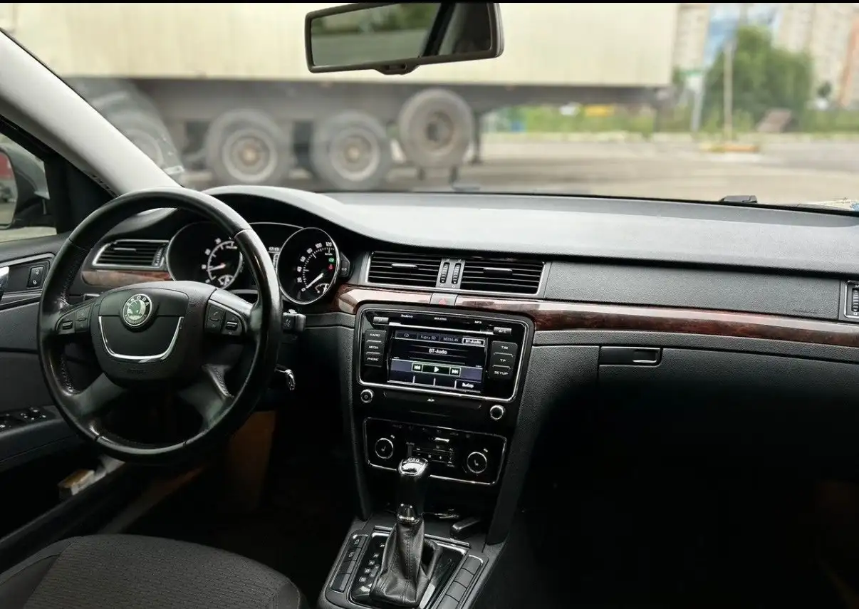 Skoda Superb 2013 1.8 TSI DSG - Легковые автомобили (Авто) в Ярославль