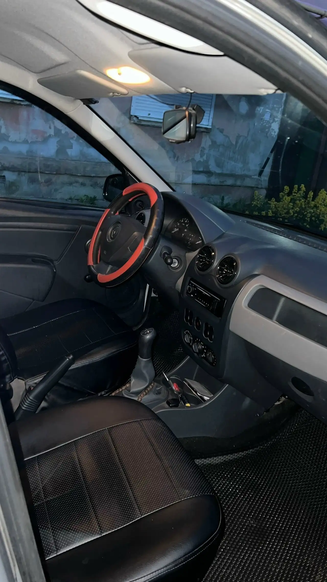 Продажа Renault Logan 2014 - Легковые автомобили (Авто) в Кинешма