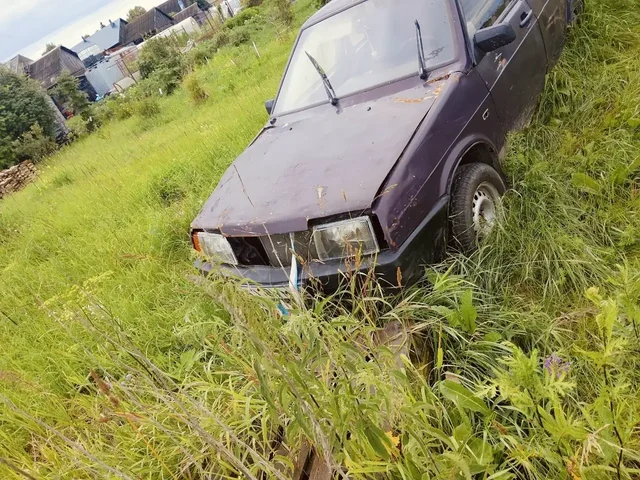 Продажа ВАЗ 21099 на запчасти - Авто в Ярославль