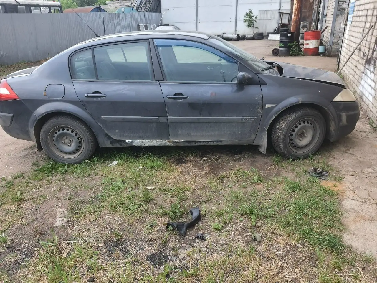 Рено Меган 2 под восстановление после пожара - Авто в Ярославль