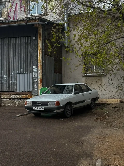 Продажа автомобиля 1.9 на карбюраторе - Авто в Ростов Великий