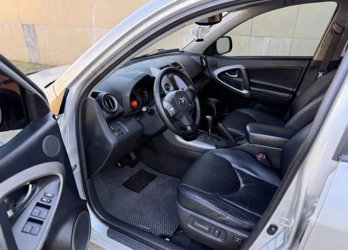 Toyota RAV4, 2007, 2.4L АКПП - Легковые автомобили (Авто) в Ярославль