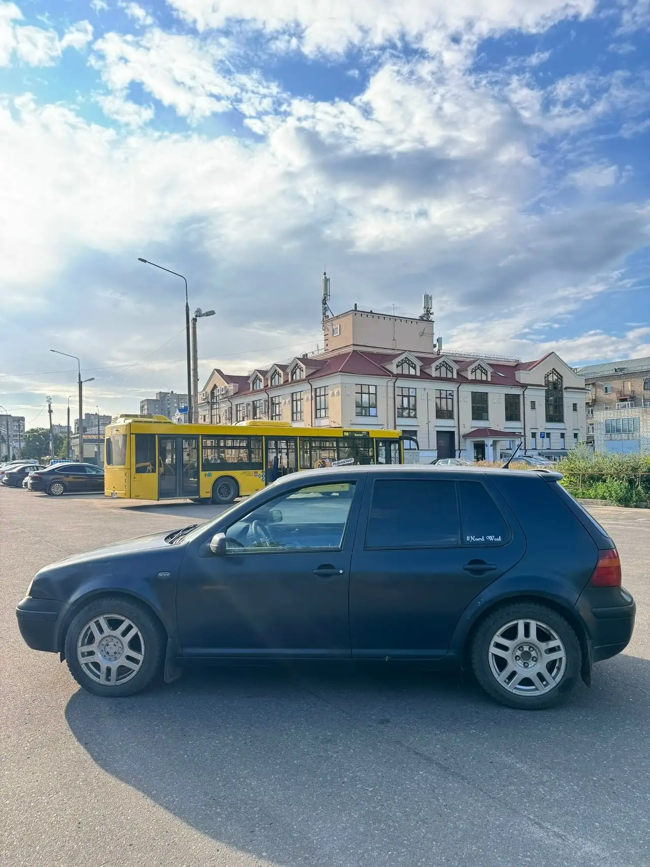 Volkswagen Golf 4, 1998 - null (Авто) в Неизвестно