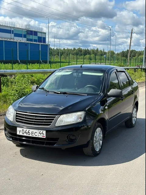 Продажа Лада Гранта 2012 - Легковые автомобили в Ярославль