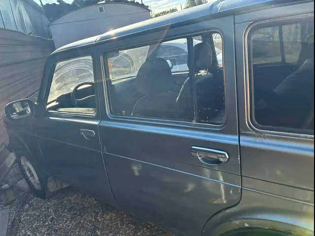Продам Ниву 5-дверную - Авто в Кострома