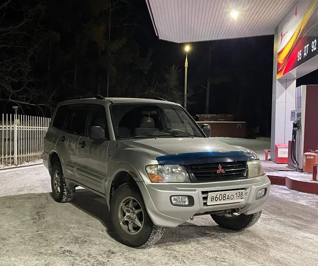 Продажа Mitsubishi Montero 2001 года - Грузовики и спецтехника в Иркутск