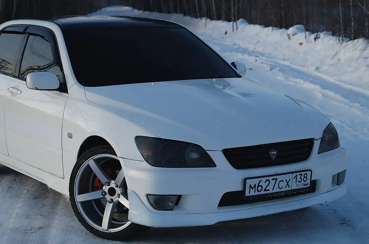 Продажа Toyota Altezza 1999 года - Легковые автомобили (Авто) в Ангарск