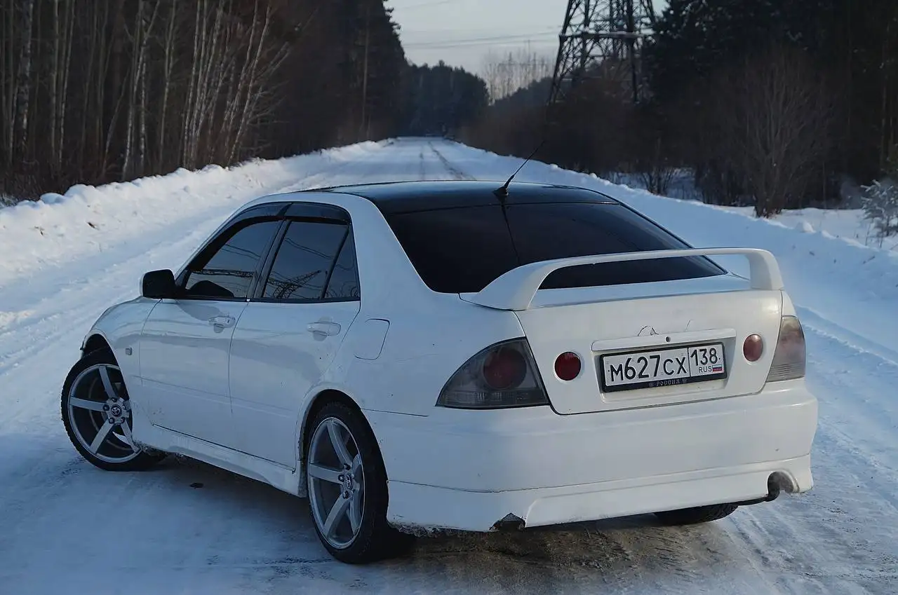 Продажа Toyota Altezza 1999 года - Легковые автомобили (Авто) в Ангарск