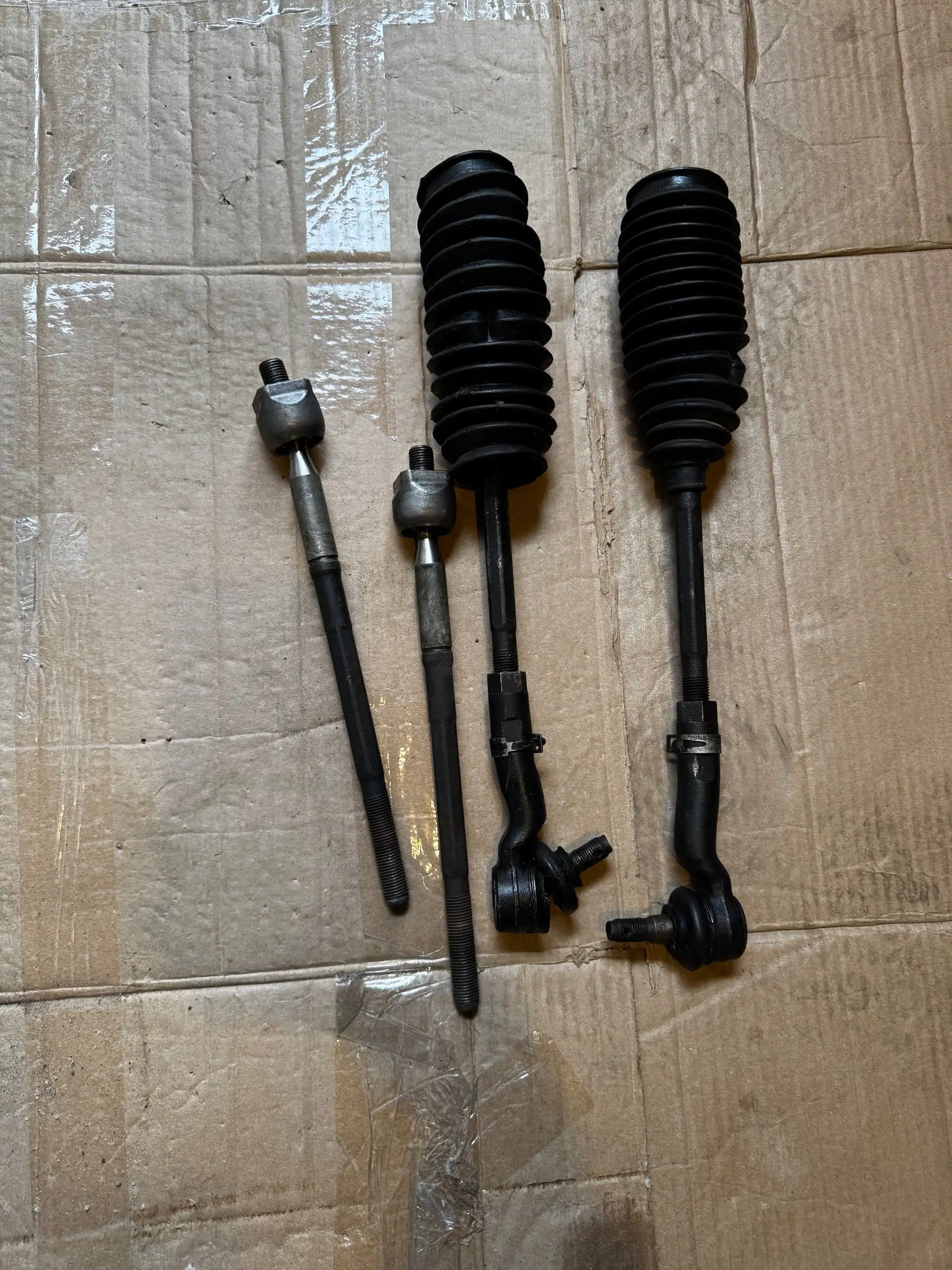 Продам запчасти для авто - Автозапчасти (Запчасти) в Иркутск