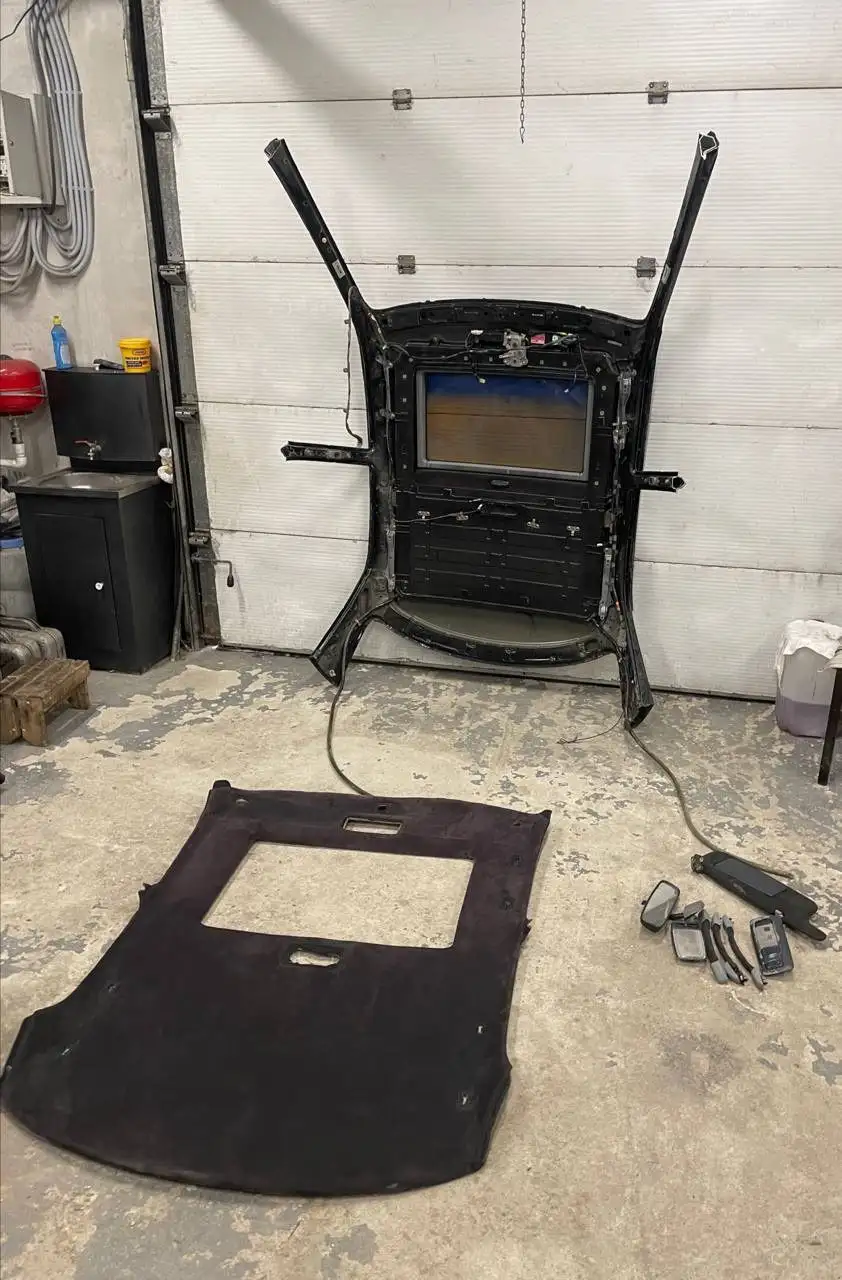 Крыша с люком на автомобиль - Запчасти в Иркутск