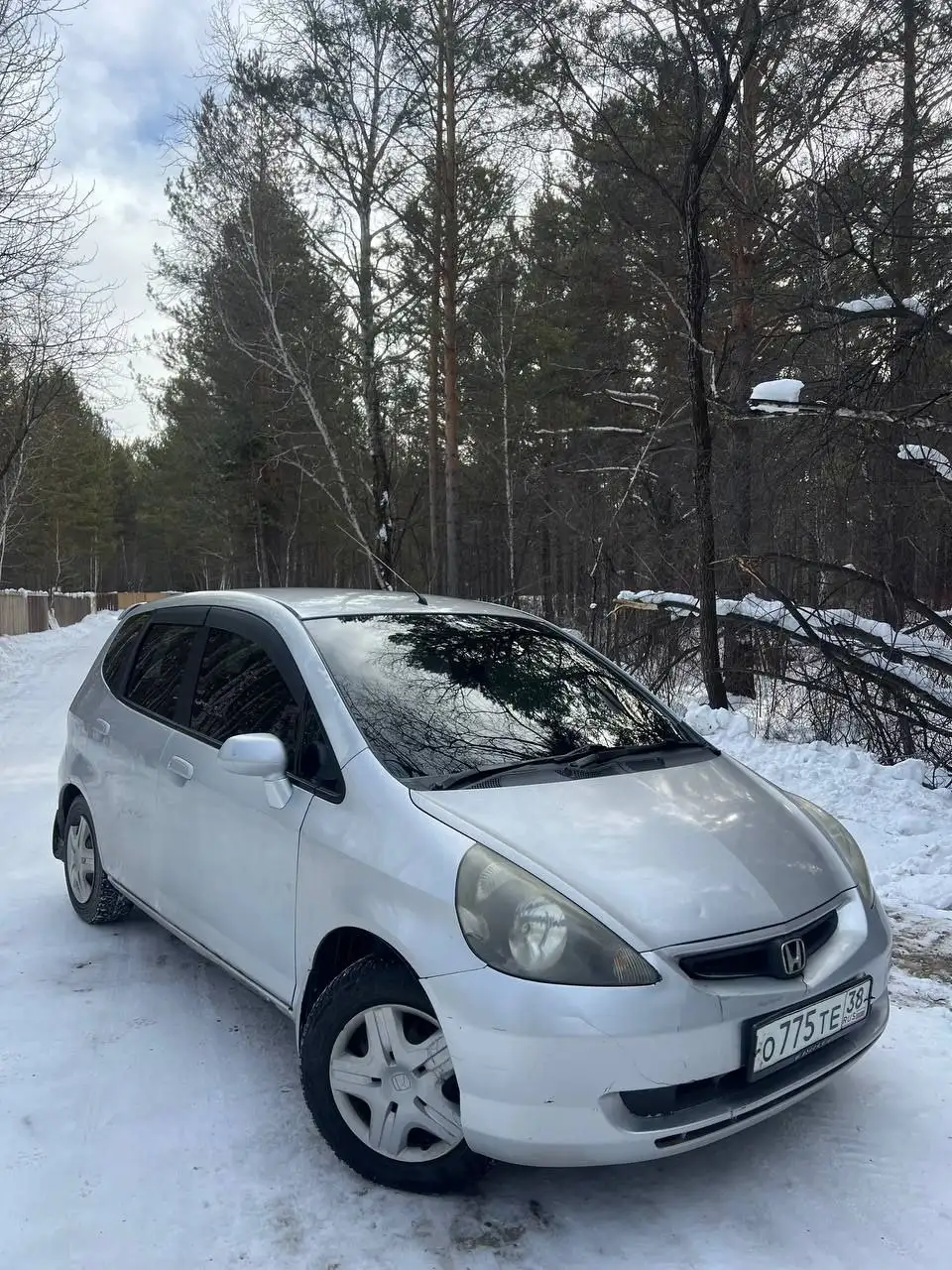 Продажа автомобилей Гранта 2015 и Хонда Фит 2003 в Иркутске - Авто в Иркутск