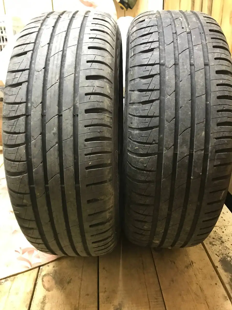 Продам комплект фар с поворотниками Toyota Ipsum и резину Cordiant 195/65/15 - Запчасти (Авто) в Иркутск