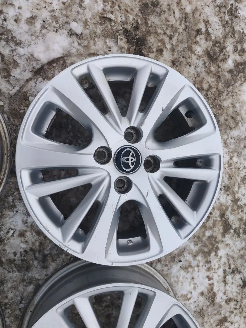 Продам литьё R15 4x100 - Запчасти (Авто) в Иркутск
