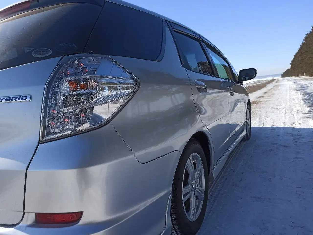 Продажа Honda Fit Shuttle 2011 года 1.3 гибрид - Легковые автомобили (Авто) в Иркутск