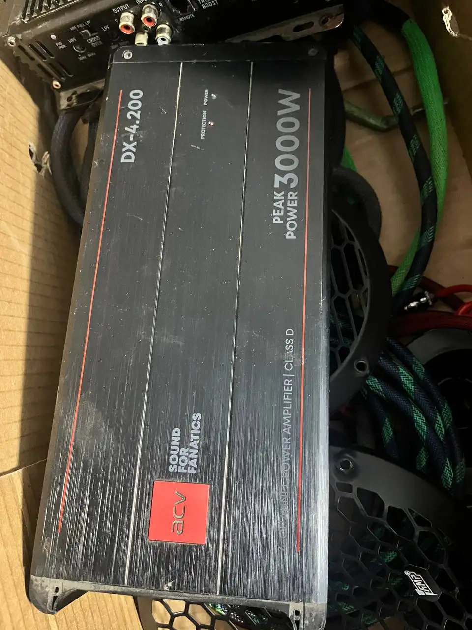 Усилок 4.200 - Авто в Иркутск